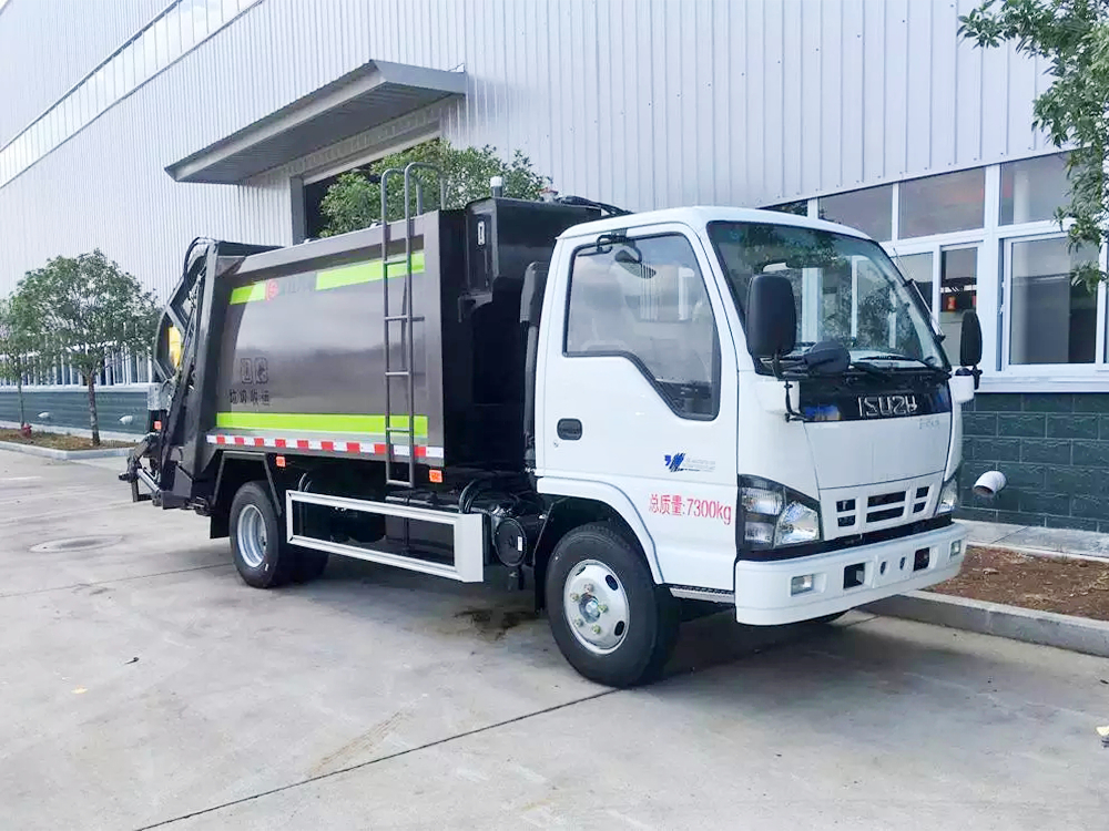 庆铃五十铃6方压缩式垃圾车