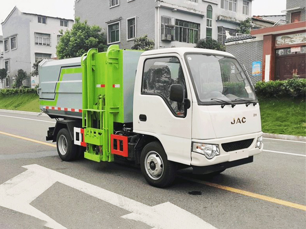 江淮康玲小型3方侧挂桶垃圾车